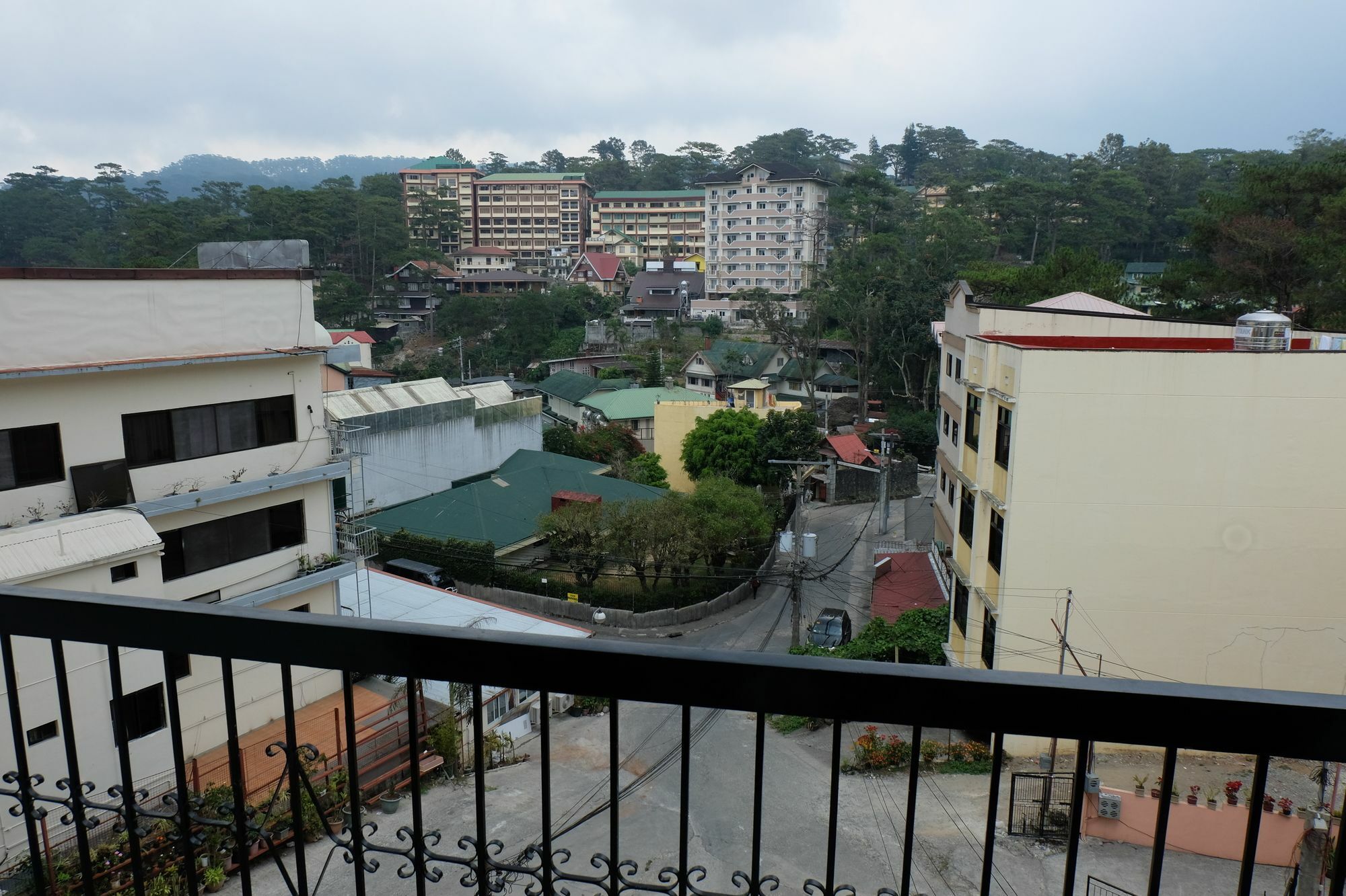 Ferienwohnung Vybe Travellers Pad Baguio City Exterior foto